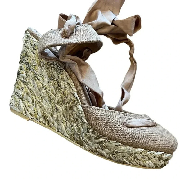 Juicy Couture Smell like couture heels with ribbons ankle straps size 7 - Picture 3 of 13